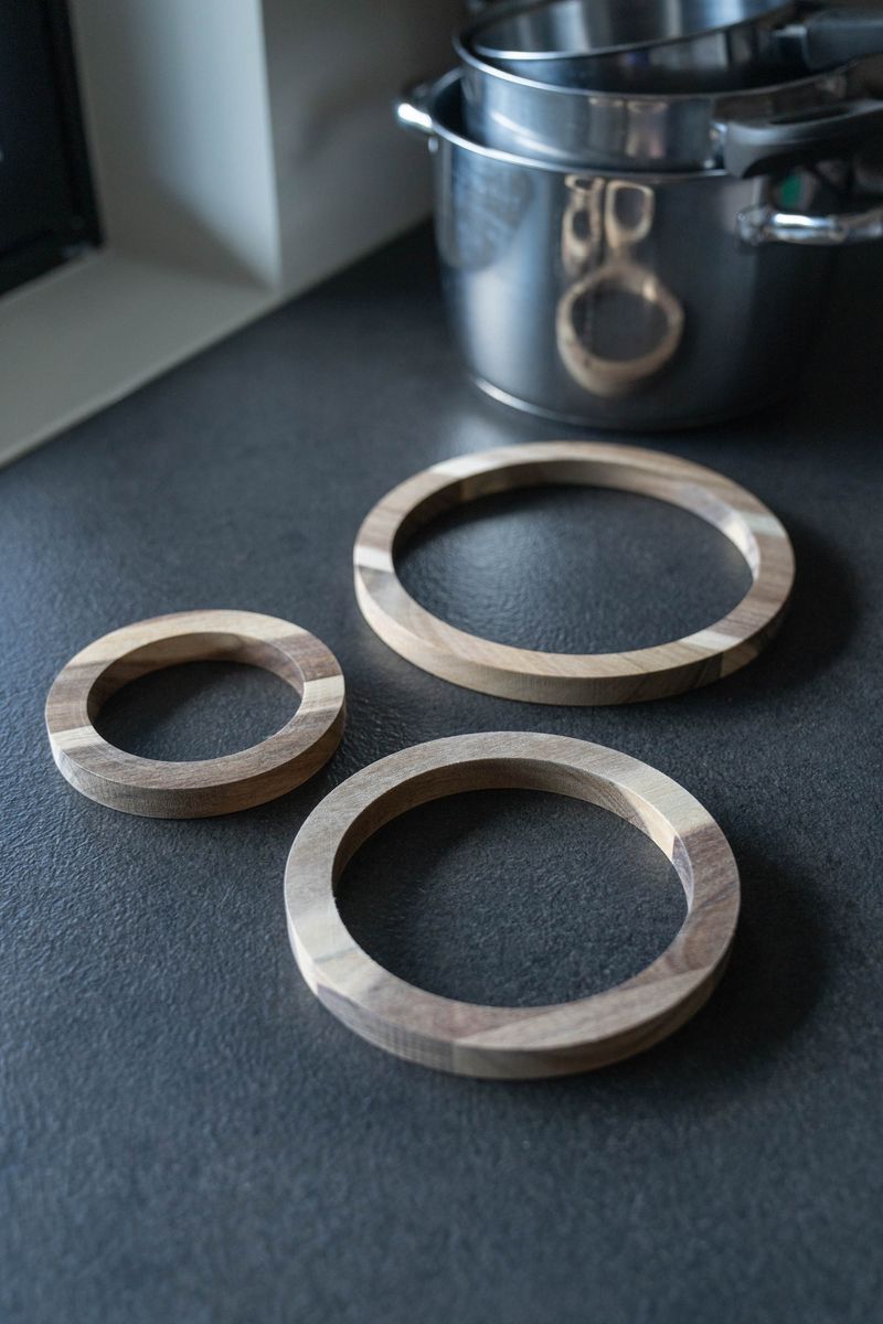 Gryteunderlag i tre – 3pk