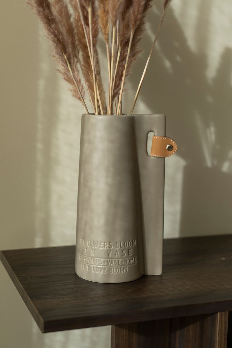 Vase - Relieff - 13x10,5x24cm - Brun