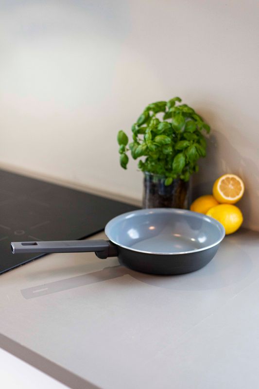 Stekepanne grå 24cm