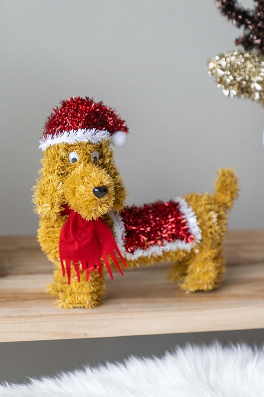 Tinsel Dachs