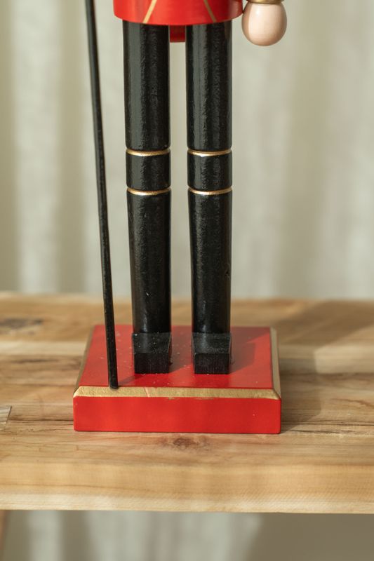 Nøtteknekker Rød/Grønn/Svart 50cm - Versjon 3