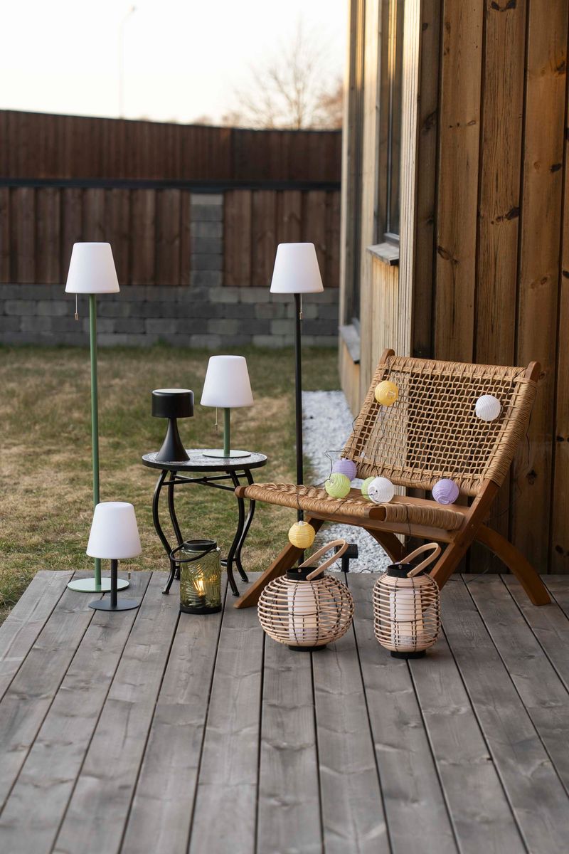 LED Lampe Høy Flerfarget Svart
