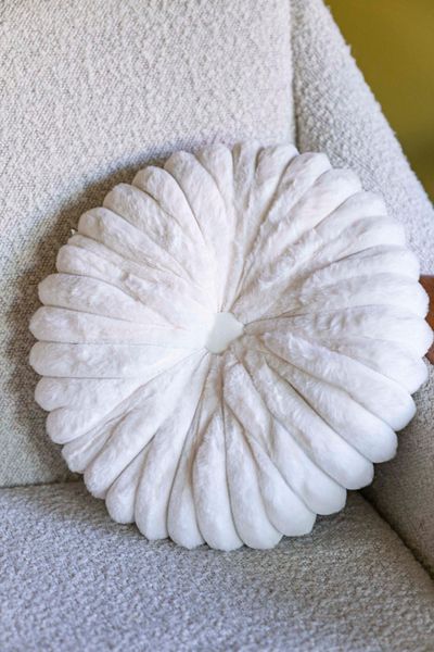 Hovedbilde Pute - Blomst 38cm Hvit