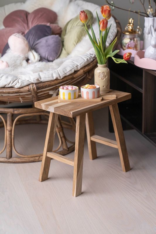 Dekorkrakk i teak – 40×25×40 cm
