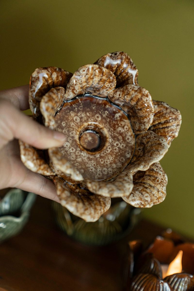 Lysholder Blomst - Brun